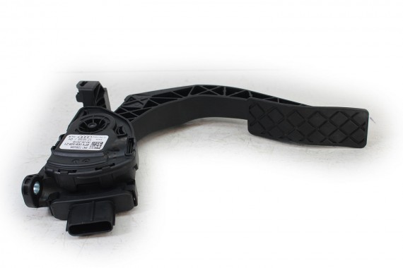 AUDI A4 A5 A6 A7 A8 Q5 PEDAŁ GAZU 8K1723523A 8K1 723 523 A 8K 8T 8R 4G 4H 8K1723523 b8 c6 d4 potencjometr 8K1723523A 8K1723523A