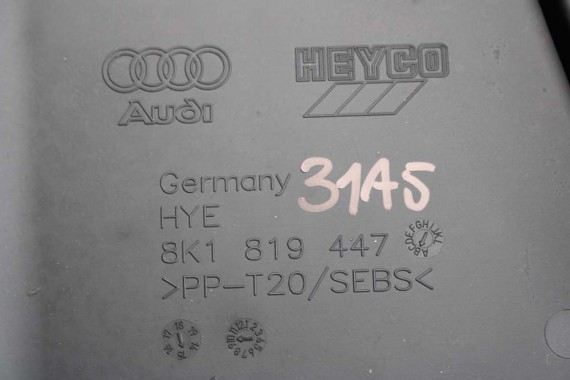 AUDI A4 PODSZYBIE PLASTIKOWE WYCIERACZEK RAMION 8K B8 8K1819403 8K1819447 8K1 819 403  / 8K1 819 447 A5 8T