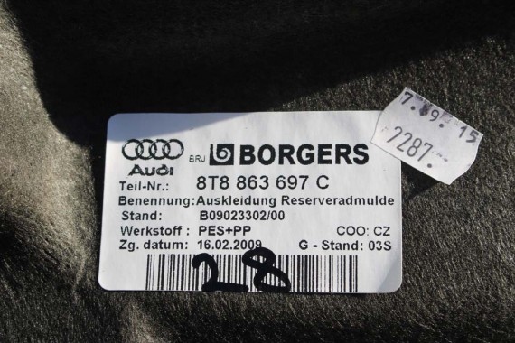 AUDI A5 SPORTBACK FL LIFT DYWAN wykładzina BAGAŻNIKA 8T8863697C CA9- czarny TAPICERKA TYLNEJ KLAPY 8T8863697D wnęka 8T8863697C