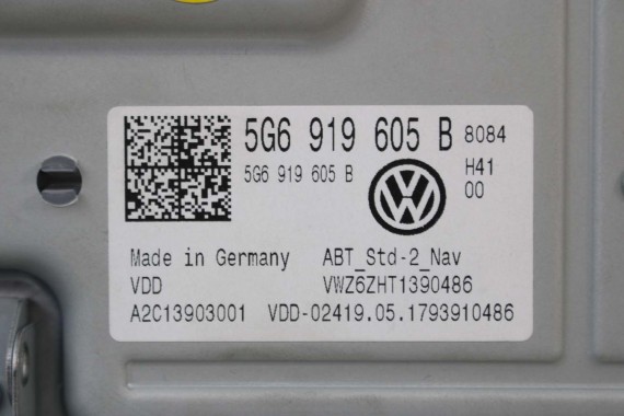 VW GOLF 7 PASSAT B8 ARTEON 5G6919605B TOURAN POLO EKRAN KOLOROWY DOTYKOWY MONITOR WYŚWIETLACZ LCD 5G6 919 605 B 8 CALA radio MMI