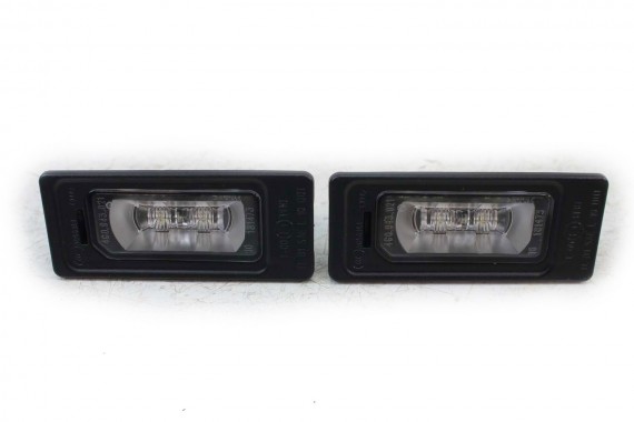 AUDI LAMPKA LED OŚWIETLENIE...