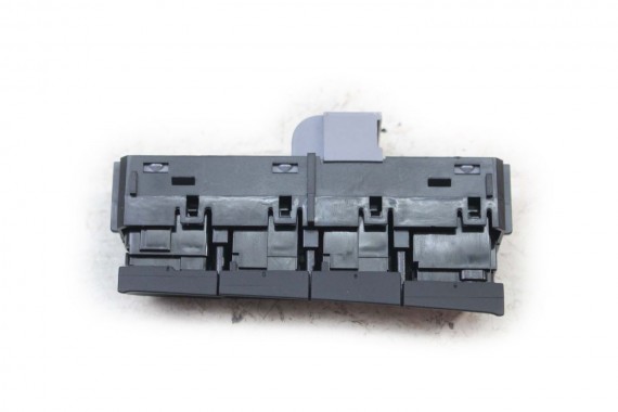 AUDI A4 A5 PRZYCISKI PANEL PAMIĘCI FOTELI 8K0959769 8K0 959 769 8K B8 8T PRZYCISK SAMOCHODOWY 8K0959769 8K0959769 8K0959769