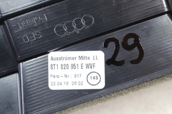 AUDI A4 A5 PRZYCISK ŚWIATEŁ AWARYJNYCH 8K1941509B 8K1941509 8K1 941 509 V10 czarny 8K 8T włącznik 8K1941509B 8K1941509 8K1941509