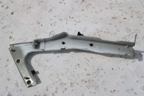 AUDI A5 ŚLIZG WSPORNIK BŁOTNIKA 8T0821135C 8T0821136D prowadnica mocowanie 8T0821135A 8T0821136G 8T0821135B 8T0821136D 8T0821135