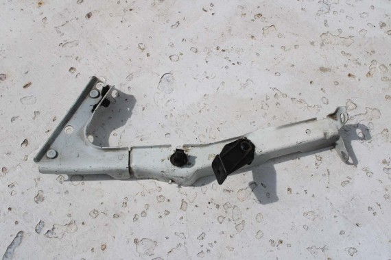 AUDI A5 ŚLIZG WSPORNIK BŁOTNIKA 8T0821135C 8T0821136D prowadnica mocowanie 8T0821135A 8T0821136G 8T0821135B 8T0821136D 8T0821135
