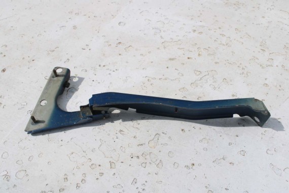 AUDI A5 ŚLIZG WSPORNIK BŁOTNIKA 8T0821135C 8T0821136D prowadnica mocowanie 8T0821135A 8T0821136G 8T0821135B 8T0821136D 8T0821135