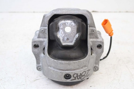 AUDI A4 A5 PODUSZKA ŁAPA SILNIKA 8R0199381AN 8R0199381B lewa prawa strona 2 sztuki 8R0 199 381 AN 8R0 199 381 B  8R0199381AJ 8K