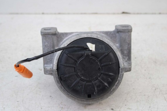 AUDI A4 A5 PODUSZKA ŁAPA SILNIKA 8R0199381AN 8R0199381B lewa prawa strona 2 sztuki 8R0 199 381 AN 8R0 199 381 B  8R0199381AJ 8K