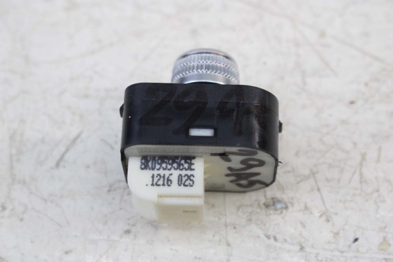 AUDI A4 A5 Q5 GAŁKA REGULACJI LUSTEREK 8K0959565E 8K0959855F 8K0 959 565 E STEROWANIA LUSTERKAMI PRZEŁĄCZNIK LUSTERKA 8K 8T 8F