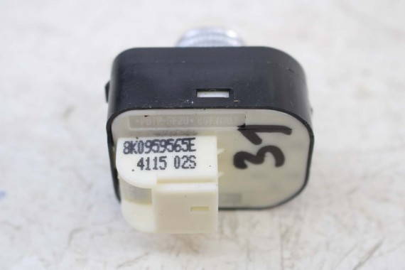 AUDI A4 A5 Q5 GAŁKA REGULACJI LUSTEREK 8K0959565E 8K0959855F 8K0 959 565 E STEROWANIA LUSTERKAMI PRZEŁĄCZNIK LUSTERKA 8K 8T 8F