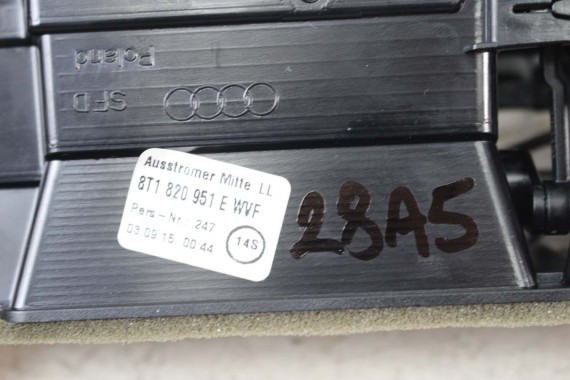 AUDI A5 WLOT KTRATKA POWIETRZA KONSOLI 8T1820902G 8T1820951E 8T1820901H wloty kratki 8T1820901H 8T1820951E 8K 8T 8F 8T1820902F