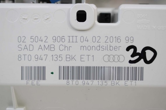 AUDI A4 A5 Q5 LAMPKA OŚWIETLENIE PODSUFITKI 8T0947135BK ET1 8K0 8T0 947 135 kabiny 8T0947140 8T0947133A 8T0947139B 8T0947135BK