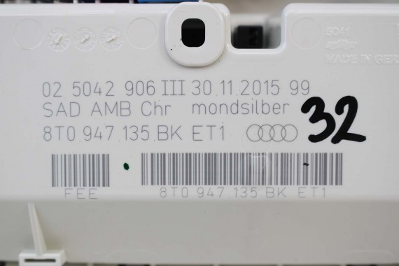 AUDI A4 A5 Q5 LAMPKA OŚWIETLENIE PODSUFITKI 8T0947135BK ET1 8K0 8T0 947 135 kabiny 8T0947140 8T0947133A 8T0947139B 8T0947135BK