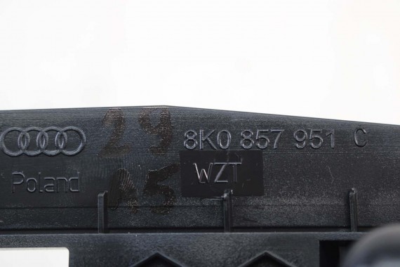 AUDI A4 A5 Q5 SQ5 FL POPIELNICZKA 8K0857951C 8K0 857 951 C schowek zapalniczka przednia przód tunelu 8K0857951 WZT V10 8K0857951