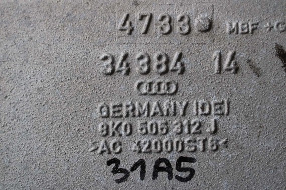AUDI A4 A5 WAHACZ 8K0505311J 8K0505312J tył tylny 8K 8T A6 4G 8K0505311G 8K0505312G 8K0505311H 8K0505312H 8K0505311J 8K0505312J