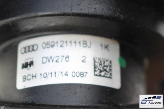 AUDI A4 TERMOSTAT OBUDOWA 059121111BJ 059 121 111 BJ 3.0 TDi diesel regulator płynu chłodzącego