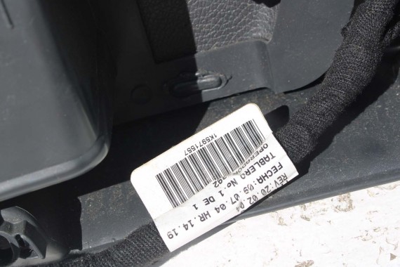 VW JETTA BOCZKI DRZWIOWE BOCZEK TAPICERKA 1K5 skóra grafit 1K4867011 1K4867012 1K5867211 1K5867212 1K5867211 1K5867212 1K4867012