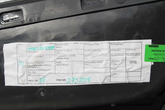 VW JETTA BOCZKI DRZWIOWE BOCZEK TAPICERKA 1K5 skóra grafit 1K4867011 1K4867012 1K5867211 1K5867212 1K5867211 1K5867212 1K4867012