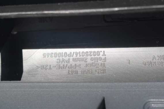 VW JETTA BOCZKI DRZWIOWE BOCZEK TAPICERKA 1K5 skóra grafit 1K4867011 1K4867012 1K5867211 1K5867212 1K5867211 1K5867212 1K4867012