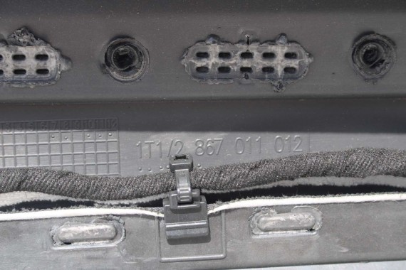 VW TOURAN BOCZEK BOCZKI DRZWI drzwiowe tapicerka antarcyt welur 1T1867011 1T1867012 1T0867211 1T0867212 1T1867011 1T1867012 1T0