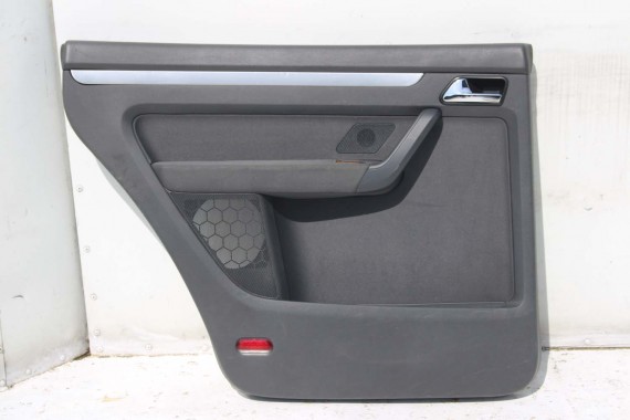 VW TOURAN BOCZEK BOCZKI DRZWI drzwiowe tapicerka antarcyt welur 1T1867011 1T1867012 1T0867211 1T0867212 1T1867011 1T1867012 1T0
