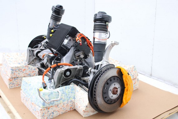 AUDI E-TRON ŁAPA SILNKA 4KE199307M 4KE199308J ETRON 4KE199307H 4KE199307Q 4KE199308J 4KE199308G 4KE199308K wspornik 4KE199307M