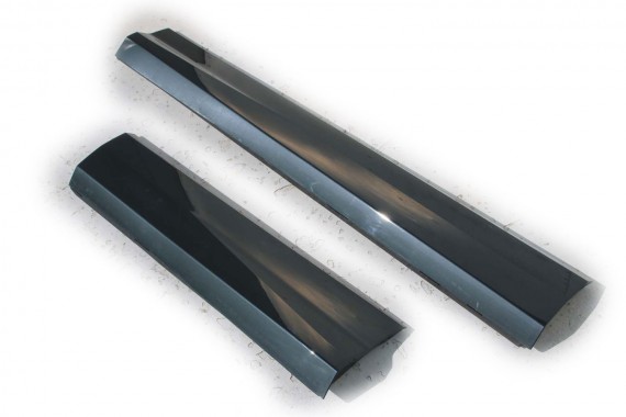 AUDI Q3 LISTWA DRZWI dolna...