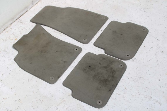 AUDI A6 DYWANIKI PODŁOGI 4F1863691B 4F0863683 wycieraczki 4F1863691B 4F1863691B 4F1863691B 4F1863691 4F1 863 691 B 8BB szary 4F
