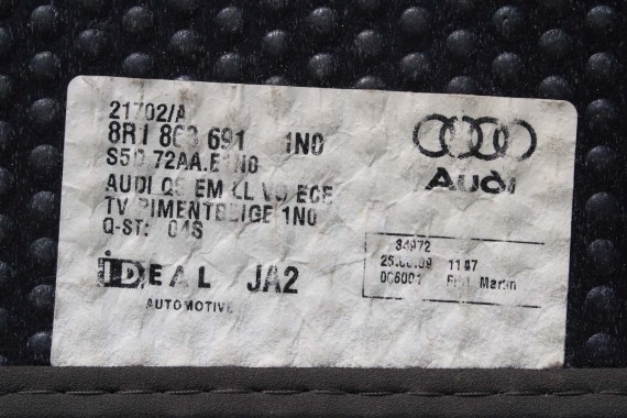 AUDI Q5 DYWANIKI WYCIERACZKI PODŁOGI 8R1863691 8R1 863 691 8R kolor JN0 beż DYWANIKÓW 8R1863691 8R0864450 8R1863691B 8R1863691D
