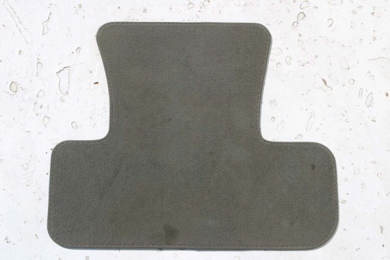 AUDI Q5 DYWANIKI WYCIERACZKI PODŁOGI 8R1863691 8R1 863 691 8R kolor JN0 beż DYWANIKÓW 8R1863691 8R0864450 8R1863691B 8R1863691D
