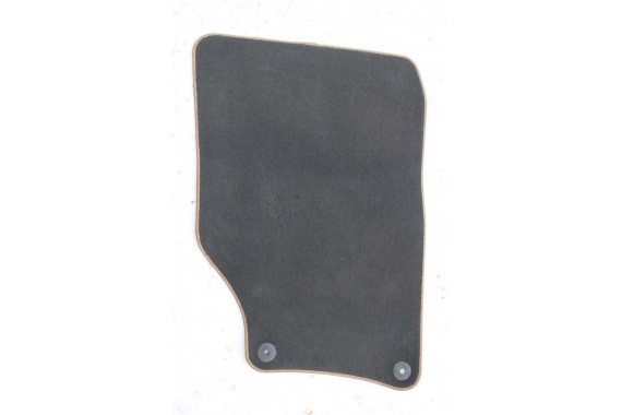 AUDI Q7 DYWANIKI WYCIERACZKI PODŁOGI 4L1863691 4L0864450 4L1863691 czerń / brąz dywaników 4L0864450 4L1 863 691 C 4L1863691C 4L