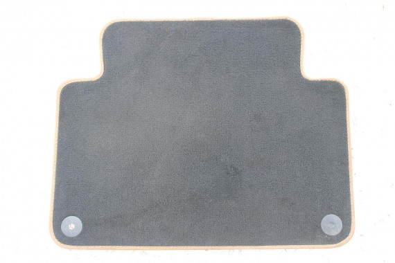 AUDI Q7 DYWANIKI WYCIERACZKI PODŁOGI 4L1863691 4L0864450 4L1863691 czerń / brąz dywaników 4L0864450 4L1 863 691 C 4L1863691C 4L