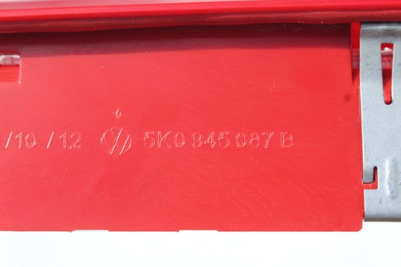 VW GOLF VII 7 LAMPKA LAMPA STOP TYŁ 5K0945087B 5K0945087 5K0945087C 5K0945087D 5G0945087A 5G0945087B 5G0945087A 5K0945087B