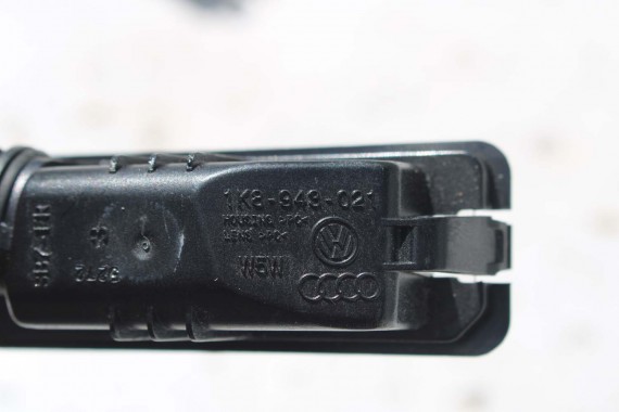 VW GOLF 7 LAMPKA OŚWIETLENIE REJESTRACJI 1K8943021 1K8 943 021 1K8943021 TYLNEJ TABLICY REJESTRACYJNEJ TYŁ AUDI SKODA SEAT L+P