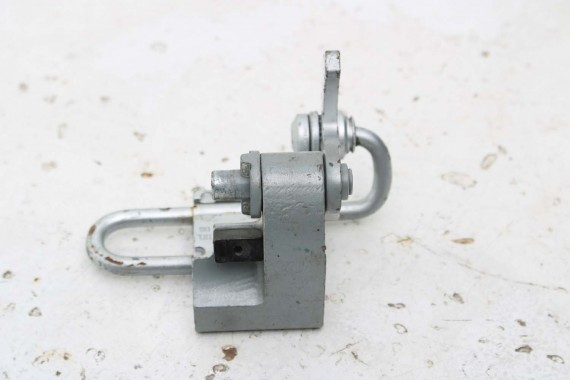 VW T5 T6 ZAWIAS DRZWI ZAWIASY 7H0831401B 7H0831401B 7H0831401 7H0831401 7H0831401B 7H0831401B przód 7H0831401B 7H0831401B
