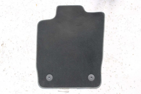 AUDI A1 DYWANIKI PODŁOGI WYCIERACZKI 8X1863691A 8X1 863 691 A MOY 8X1863691 8X0864450 8X0863724 8X1863691A 8X1863713 8X1863714