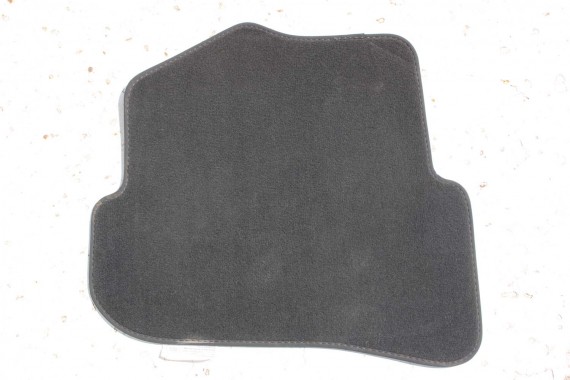 AUDI A1 DYWANIKI PODŁOGI WYCIERACZKI 8X1863691A 8X1 863 691 A 9AM 8X1863691 8X0864450 8X0863724 8X1863691A 8X1863713 8X1863714