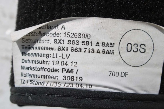 AUDI A1 DYWANIKI PODŁOGI WYCIERACZKI 8X1863691A 8X1 863 691 A 9AM 8X1863691 8X0864450 8X0863724 8X1863691A 8X1863713 8X1863714