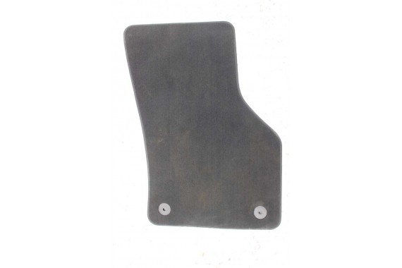 AUDI A3 DYWANIKI WYCIERACZKI PODŁOGI 8V1863691 8V3863011 dywanik QA5 czarny 8V3863011 8V1863691 8V1864435 8V1863436 8V3863011 8V