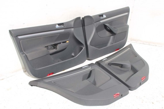 VW JETTA BOCZKI DRZWIOWE BOCZEK TAPICERKA 1K5 welur kolor antracyt 1K4867011 1K4867012 1K5867211 1K5867212 1K5867211 1K5867212