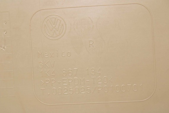 VW JETTA BOCZKI DRZWIOWE BOCZEK TAPICERKA 1K5 welurbeż 1K4867011 1K4867012 1K5867211 1K5867212 1K5867211 1K5867212 1K4867012