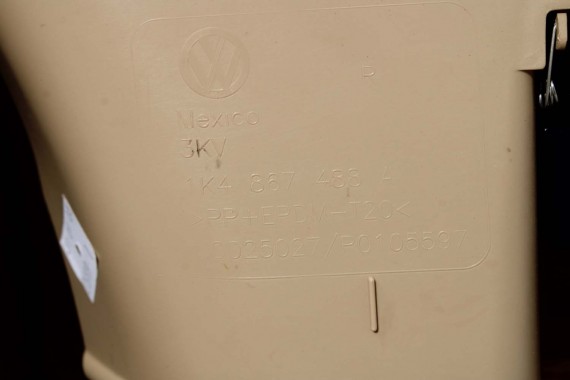 VW JETTA BOCZKI DRZWIOWE BOCZEK TAPICERKA 1K5 welurbeż 1K4867011 1K4867012 1K5867211 1K5867212 1K5867211 1K5867212 1K4867012