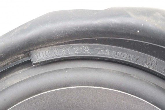 VW PASSAT B8 ARTEON GŁOŚNIK DYNAUDIO 1Q0035454D nagłośnienie DYNAUDIO 1Q0035454D 1Q0 035 454 D 1Q0035454D 1Q0035454 1Q0035454D