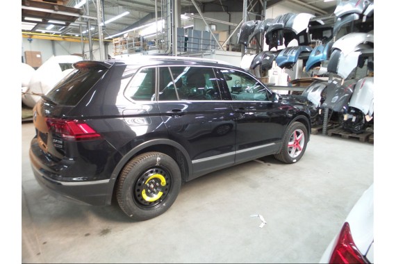 VW TIGUAN 5NA KOŁO DOJAZDOWE FELGA 18 DOJAZDÓWKA ZAPAS 3D0601025AM 7,5J*18H2 ET40 BRIDGESTONE DUELER H/P SPORT 255/55/18 109Y