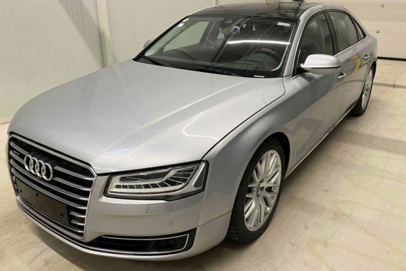 AUDI A8 4H LIFT PRZÓD Matrix maska błotniki zderzak pas przedni lampy wzmocnienie błotnik lampa LZ7G srebrny D4 4H0941035 L5L5