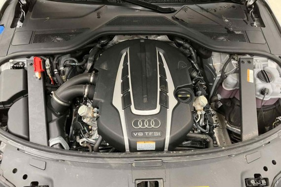 AUDI A8 4H LIFT PRZÓD Matrix maska błotniki zderzak pas przedni lampy wzmocnienie błotnik lampa LZ7G srebrny D4 4H0941035 L5L5