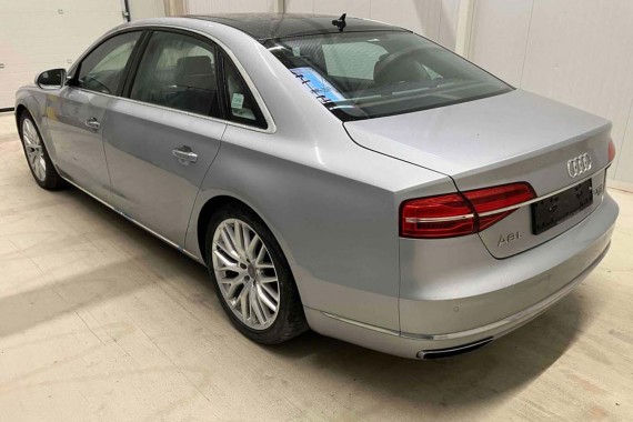 AUDI A8 4H LIFT ZDERZAK +...