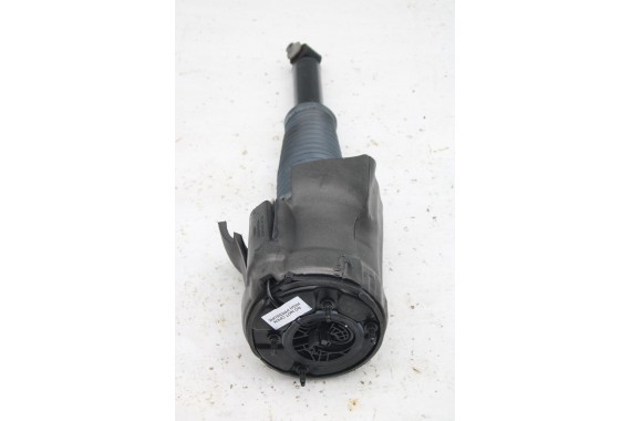 AUDI A8 4H D4 AMORTYZATOR 4H0616001M 4H0616002M TYŁ TYLNY 2 szt. 4H0616001AL 4H0616002AL PNEUMATYCZNY 4H0616001AB 4H0616001AH