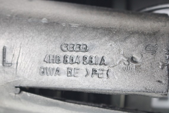 AUDI A8 4H D4 AMORTYZATOR 4H0616001M 4H0616002M TYŁ TYLNY 2 szt. 4H0616001AL 4H0616002AL PNEUMATYCZNY 4H0616001AB 4H0616001AH
