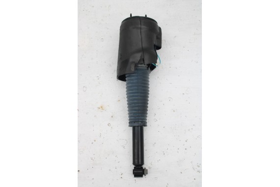 AUDI A8 4H D4 AMORTYZATOR 4H0616001M 4H0616002M TYŁ TYLNY 2 szt. 4H0616001AL 4H0616002AL PNEUMATYCZNY 4H0616001AB 4H0616001AH